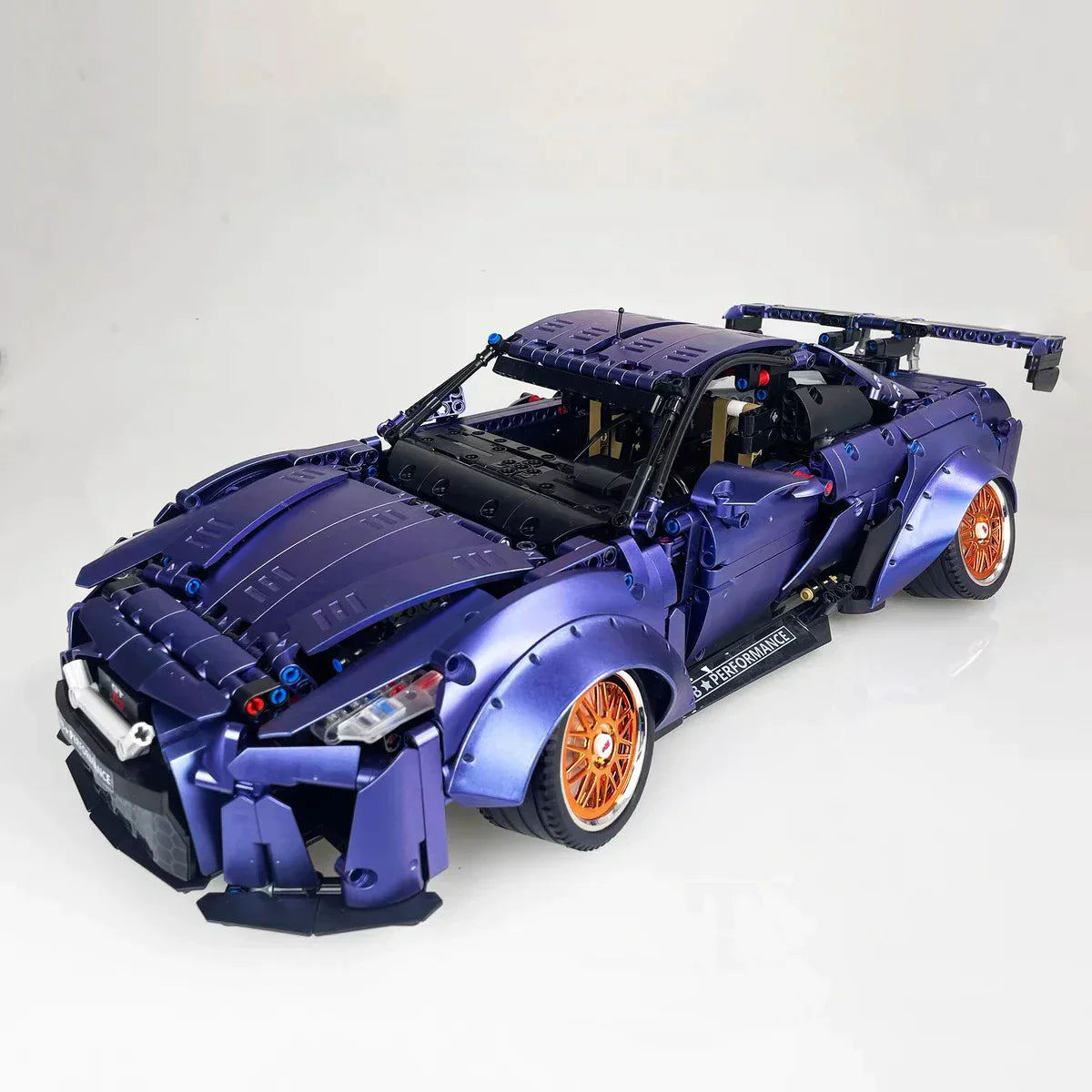 1:10 Nissan GT-R Moc